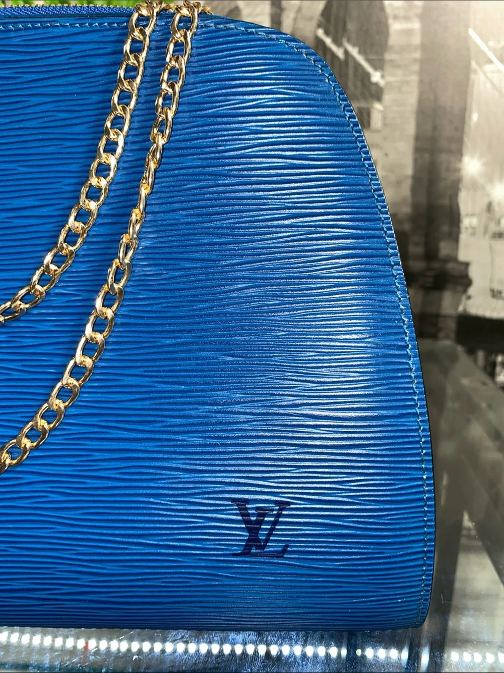 Authentic Rare LOUIS VUITTON Epi Blue Leather Dauphine GM Pouch Bag